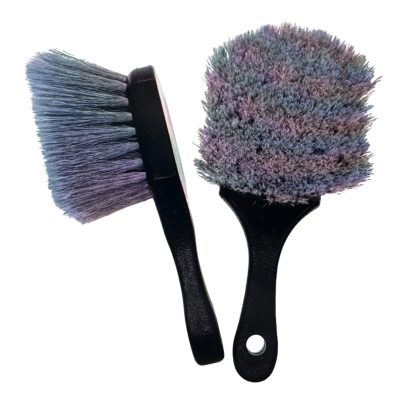 Black Tire Brush